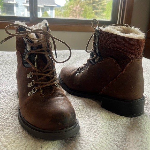 EMU Women's Primrose Sands Waterproof Leather Boot Fleece Lined - Size 10 - Picture 9 of 11